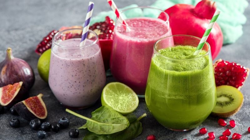 7 Homemade Smoothies That Won’t Spike Your Blood Sugar