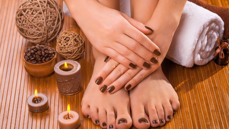 8 Spring Pedicure Ideas to Wear on Repeat Until Summer