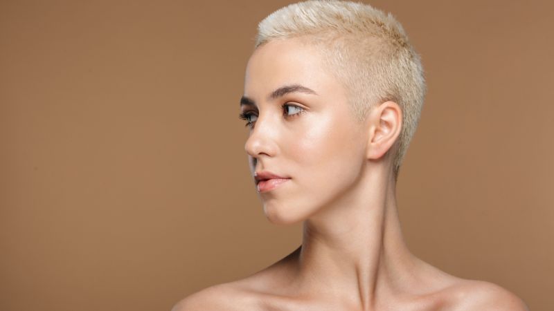 8 Short Haircuts for Women to Try in 2024 To Look Gorgeous